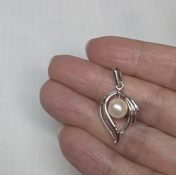 modernist retro Japanese saltwater cultured akoya vintage pearl pendant - Picture 5 of 7